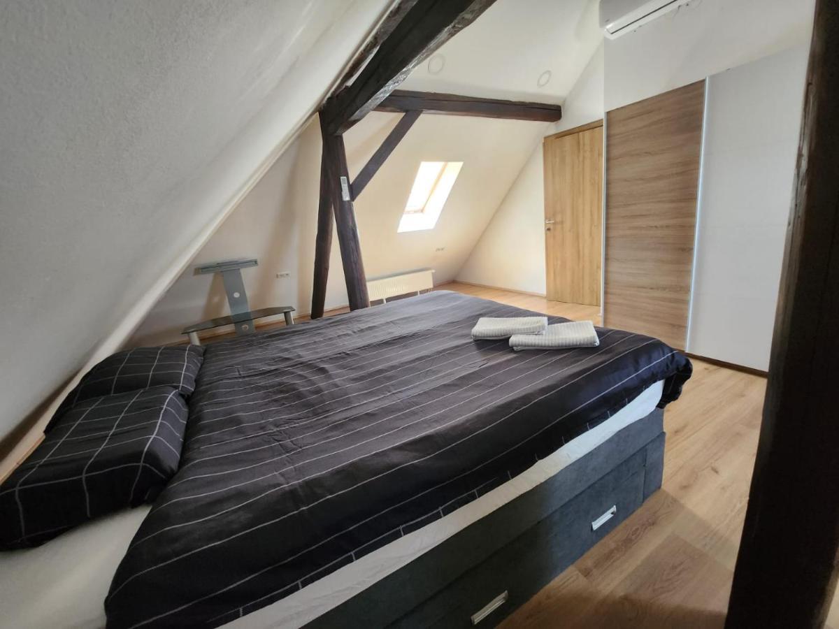 شقة Apartman Buzanova 001 زغرب المظهر الخارجي الصورة